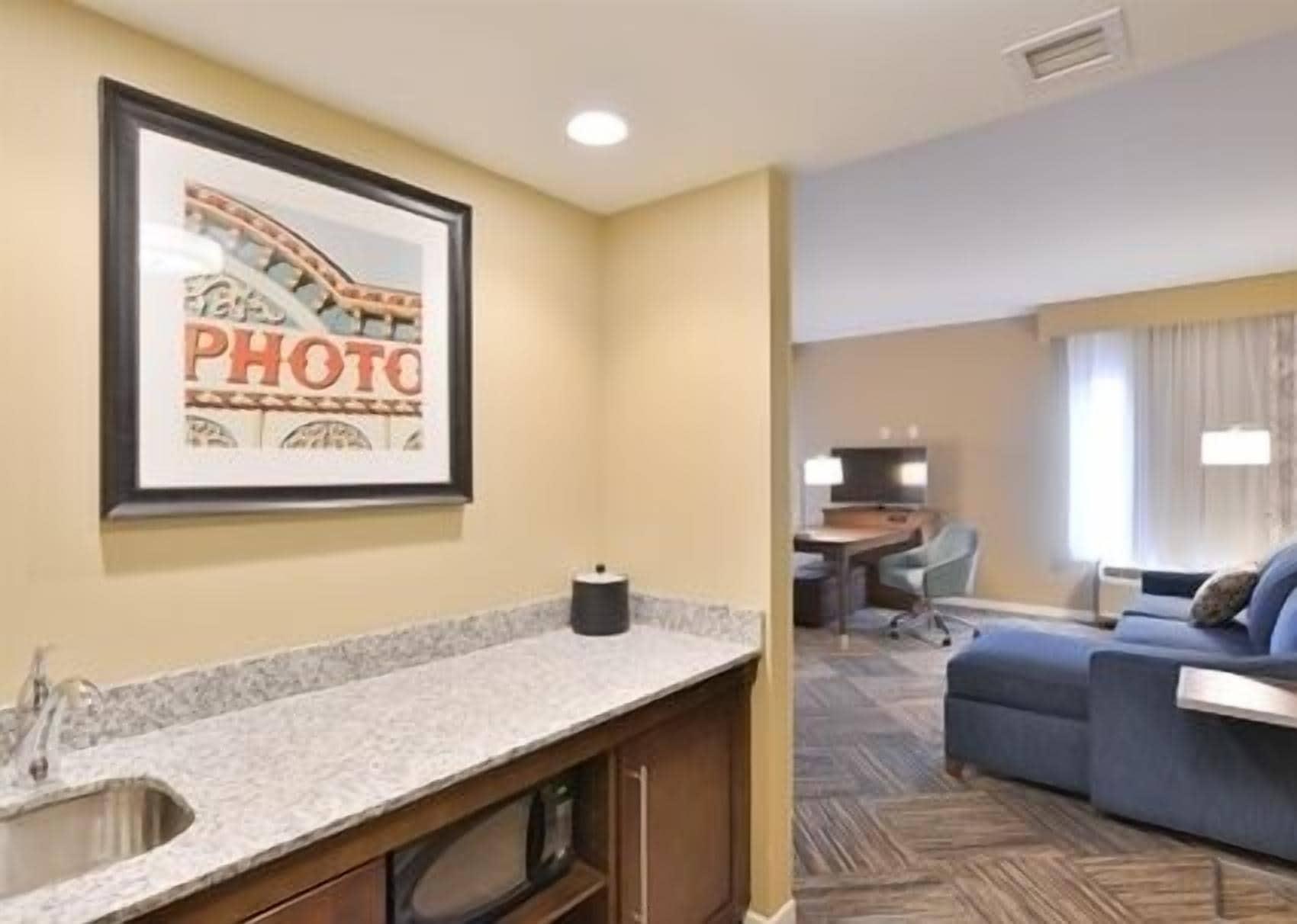 Hampton Inn Fond du Lac Extérieur photo
